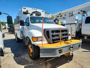 Ford F750 6.7L 6 2011
