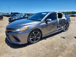 Toyota Camry 2.5L 4 2020