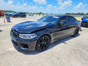 BMW M5 4.4L 8 2019