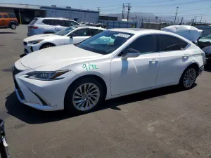 Lexus ES 3.5L 6 2020