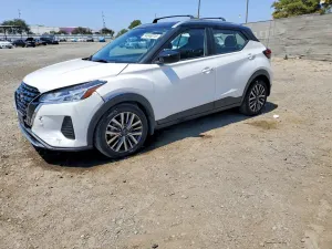 Nissan Kicks 1.6L 4 2023