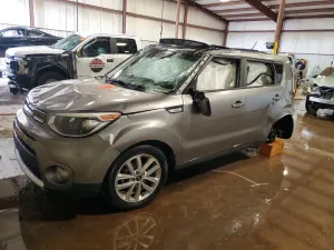 Kia Soul 2.0L 4 2017