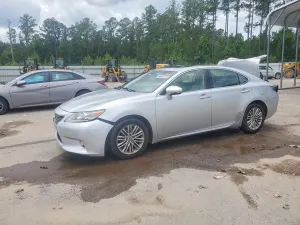 Lexus ES 3.5L 6 2015