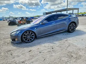 Tesla Model S 2019