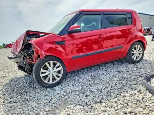 Kia Soul 2.0L 4 2013