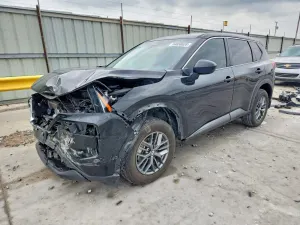 Nissan Rogue 2.5L 4 2021