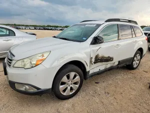 Subaru Outback 3.6L 6 2011