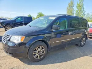 Chrysler Town & Country 4.0L 6 2010