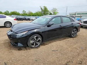 Hyundai Elantra 2.0L 4 2023