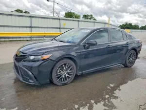 Toyota Camry 2.5L 4 2021
