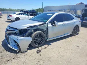 Toyota Camry 3.5L 6 2021