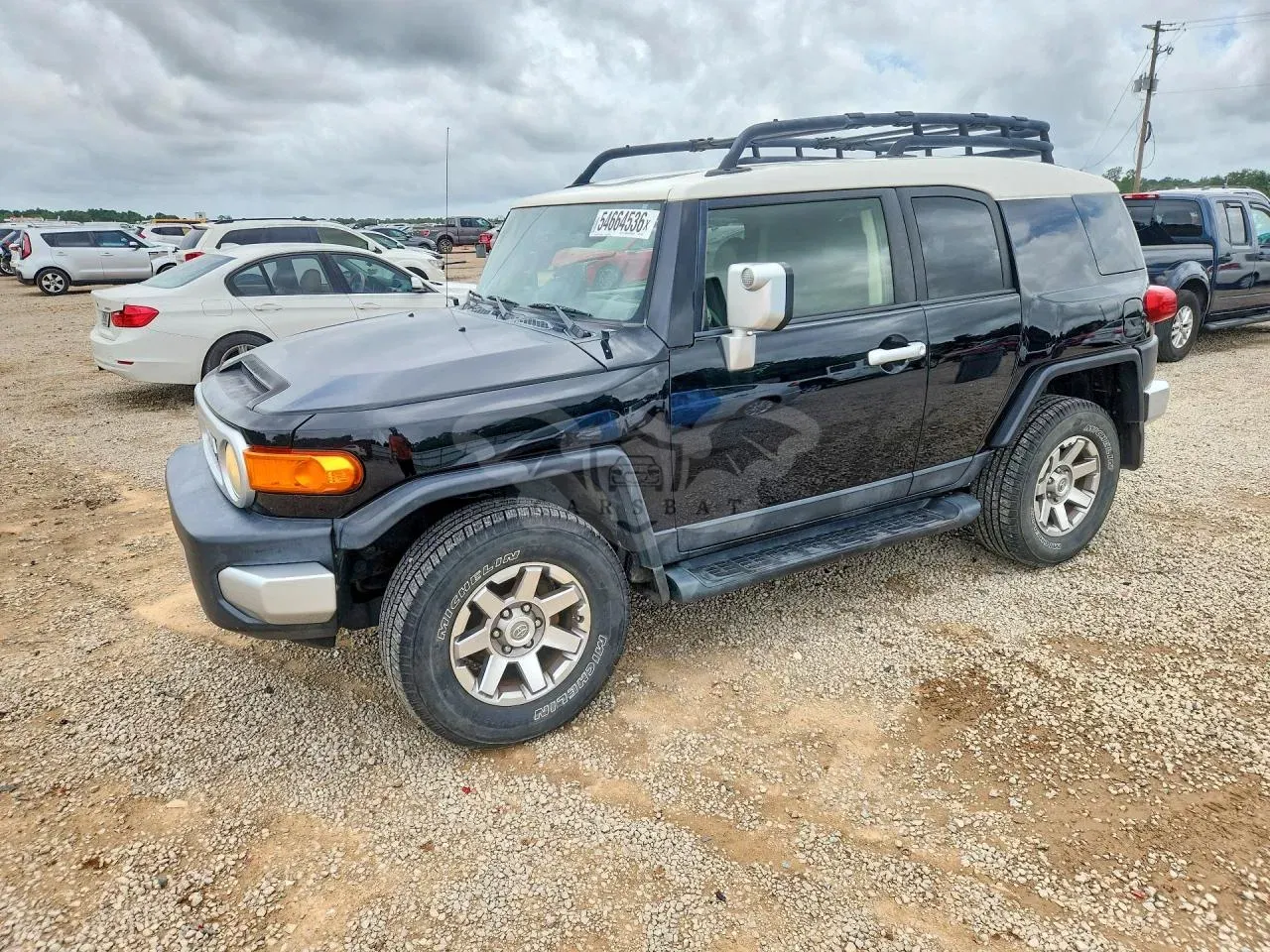 Toyota FJ Cruiser 4.0L 6 2014