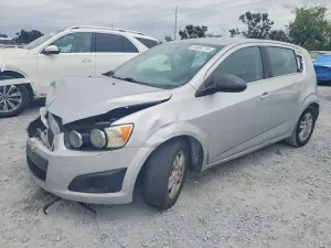 Chevrolet Aveo (Sonic) 1.8L 4 2016