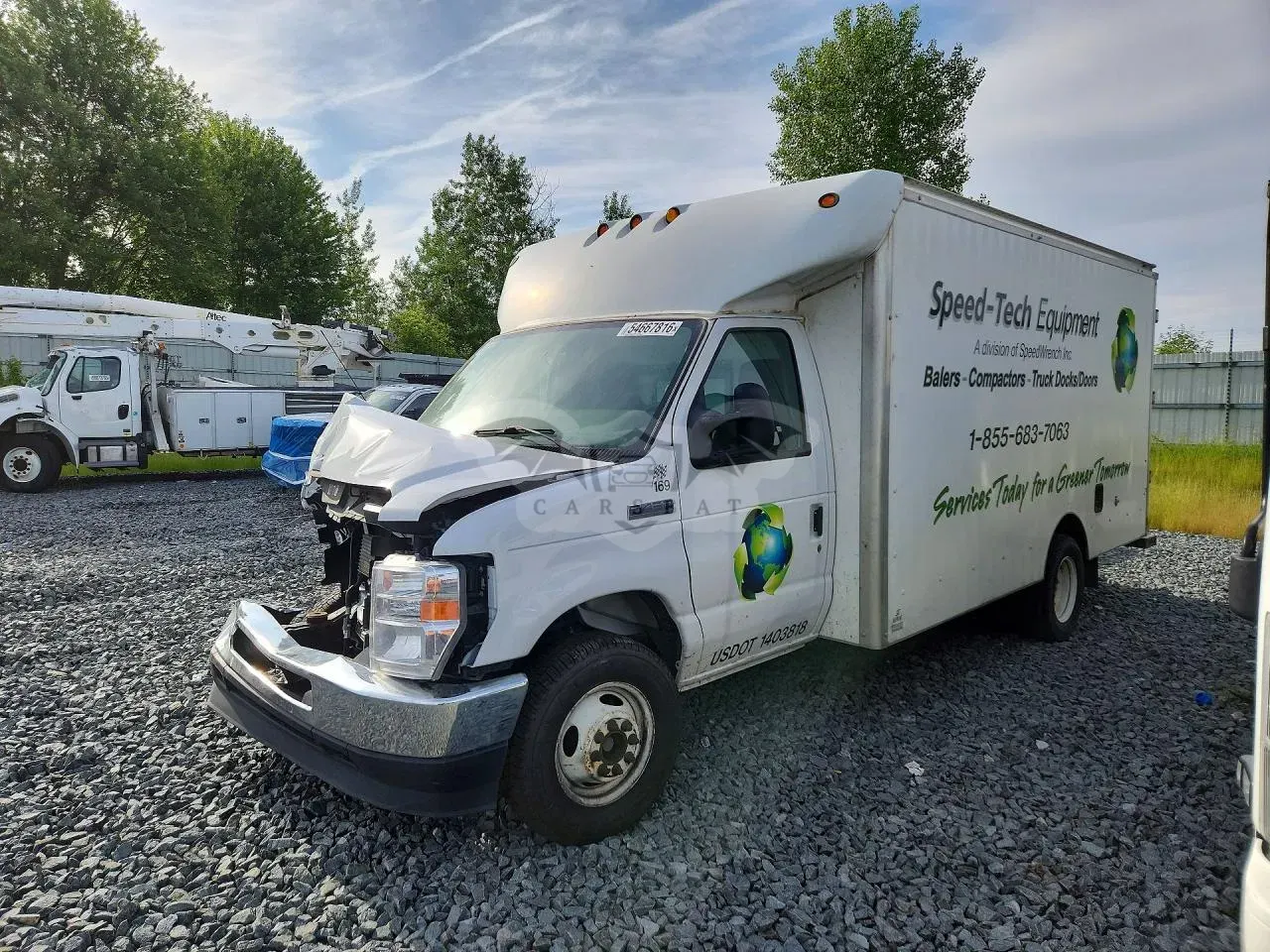 Ford E-450 7.3L 8 2023