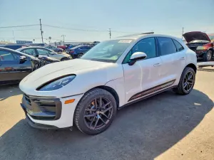 Porsche Macan 2.0L 4 2023