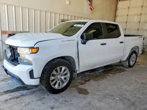 Chevrolet Silverado 1500 4.3L 6 2020