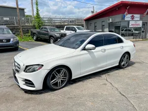 Mercedes-Benz E 2.0L 4 2019
