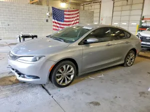 Chrysler 200 2.4L 4 2015