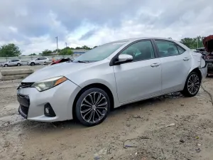 Toyota Corolla 1.8L 4 2015