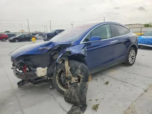 Tesla Model X 2017