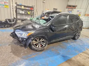 Nissan Kicks 1.6L 4 2020