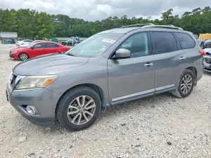Nissan Pathfinder 3.5L 6 2015