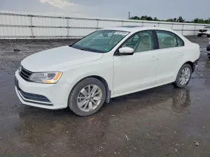 Volkswagen Jetta 1.4L 4 2016