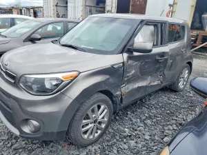 Kia Soul 2.0L 4 2019