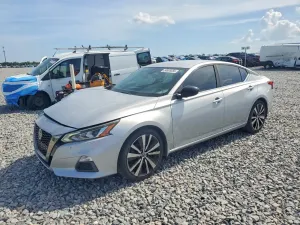 Nissan Altima 2.5L 4 2020