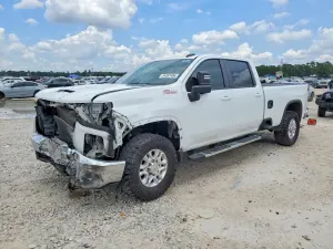 Chevrolet Silverado 1500 6.6L 8 2022