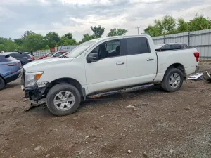 Nissan Titan 5.6L 8 2018