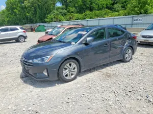 Hyundai Elantra 2.0L 4 2020