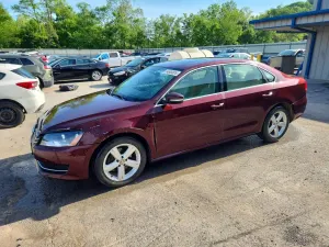Volkswagen Passat 2.0L 4 2013