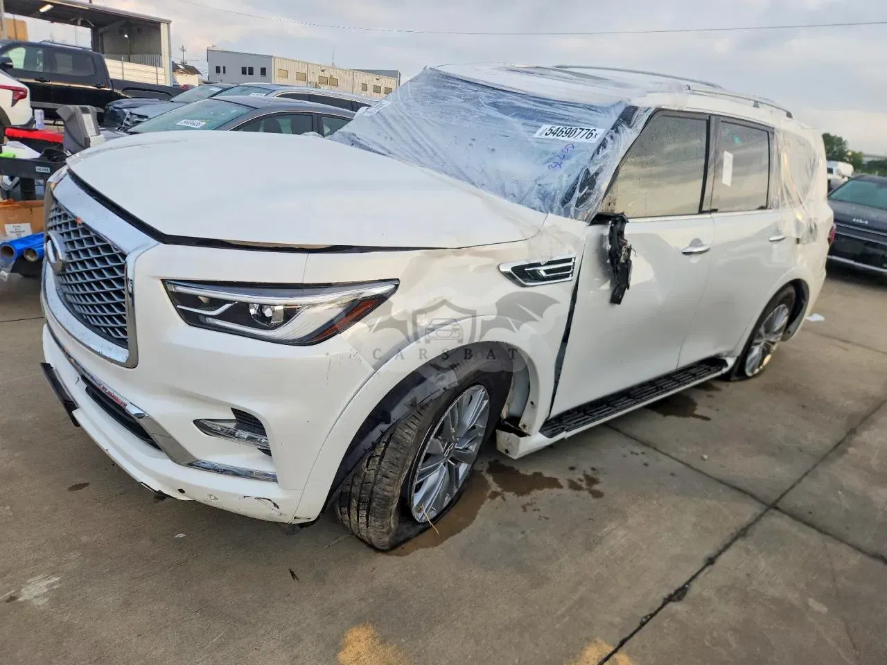 Infiniti QX80 5.6L 8 2022