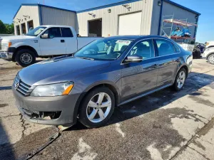 Volkswagen Passat 2.5L 5 2013