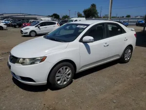 Kia Cerato / Forte / K3 2.0L 4 2010