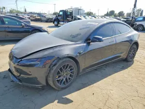Tesla Model 3 2025