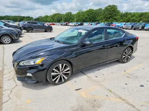 Nissan Altima 2.5L 4 2021