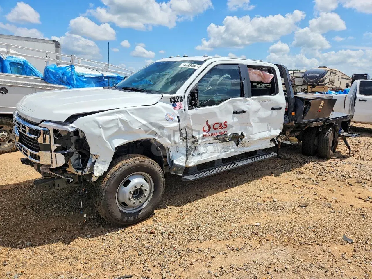 Ford F-350 6.7L 8 2025