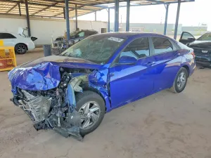 Hyundai Elantra 2.0L 4 2025