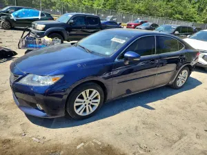 Lexus ES 3.5L 6 2013