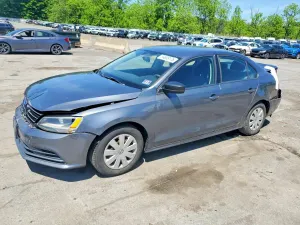 Volkswagen Jetta 2L 4 2015