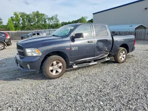 RAM 1500 5.7L 8 2017