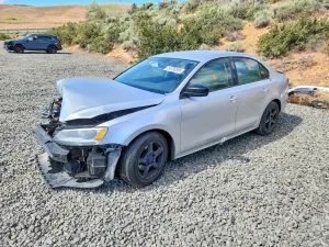 Volkswagen Jetta 2L 4 2015