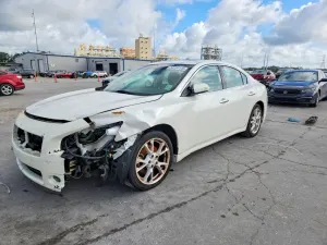Nissan Maxima 3.5L 6 2013