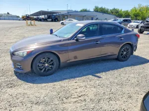 Infiniti Q50 3.7L 6 2015