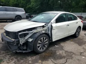 Nissan Altima 2.5L 4 2017