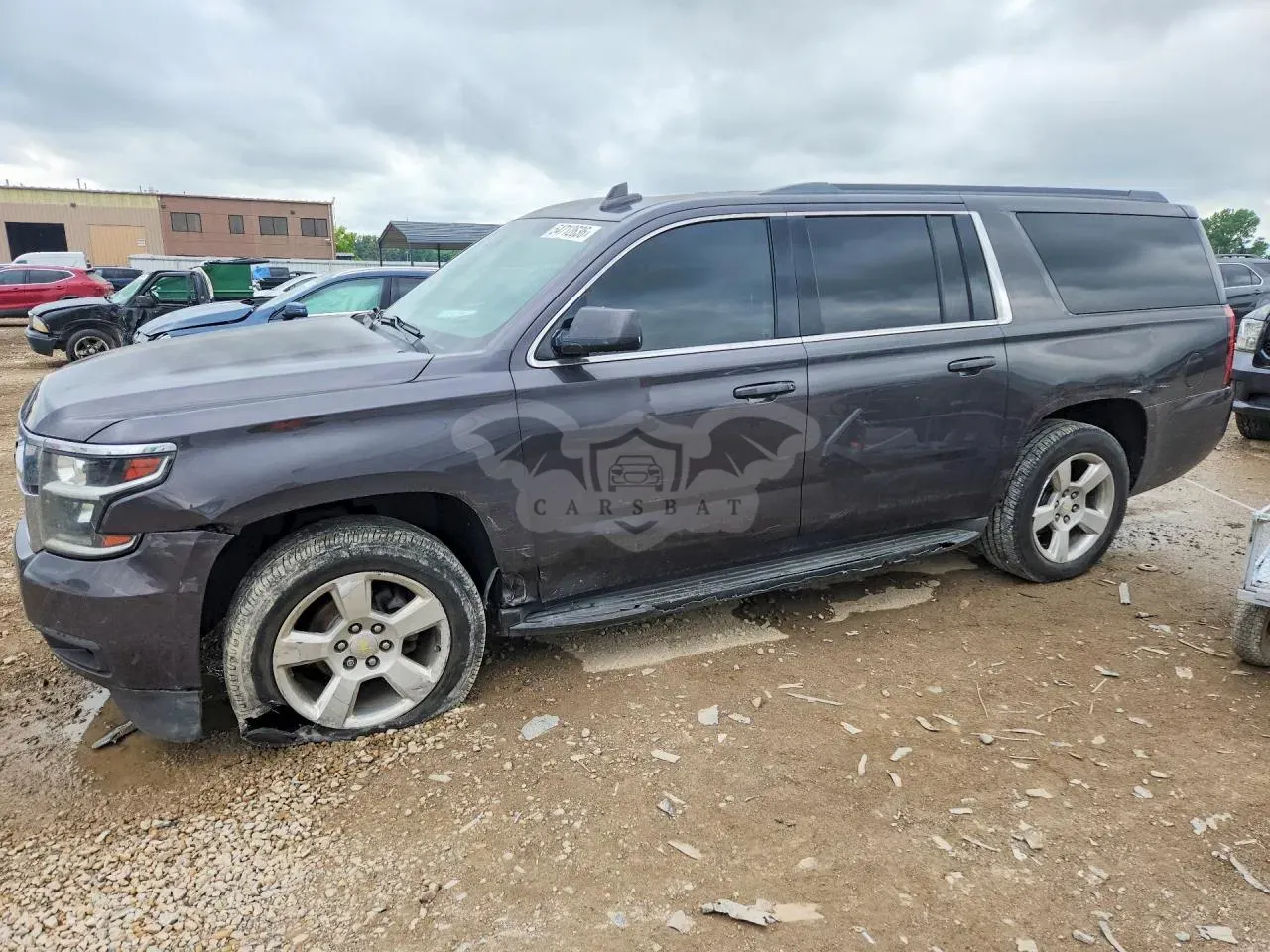 Chevrolet Suburban 5.3L 8 2015