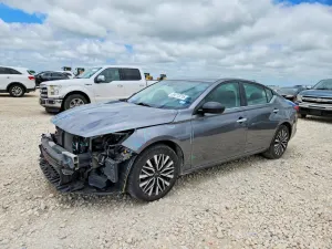 Nissan Altima 2.5L 4 2024