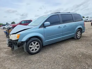 Chrysler Town & Country 3.8L 6 2008